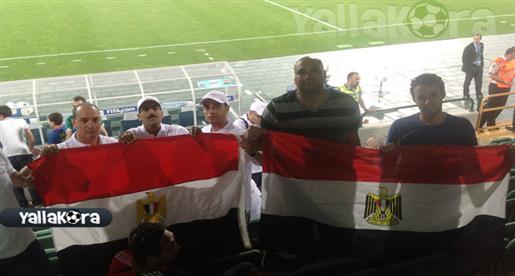 خاص.. الجماهير والبعثة الإعلامية المصرية تهاجم منتخب الشباب 